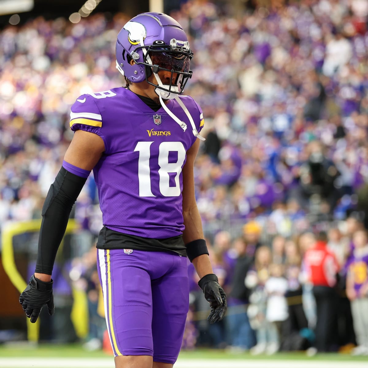 Vikings receiver Justin Jefferson named finalist for NFL MVP, Offensive  Player of the Year - ABC 6 News 