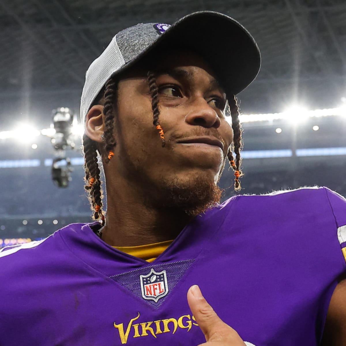 NFLSU: Joe Burrow, Justin Jefferson Named NFL MVP Finalists - And The  Valley Shook