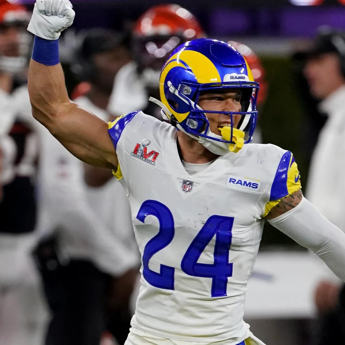 Los Angeles Rams safety Taylor Rapp (24) and Atlanta Falcons place kicker  Younghoe Koo (7) swap jerseys after an NFL game, Sunday, Sept. 18, 2022, in  Stock Photo - Alamy