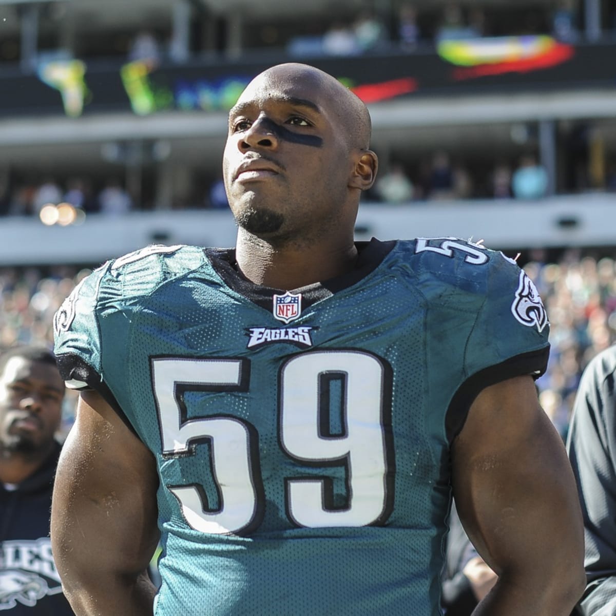 UPON FURTHER REVIEW: Philadelphia Eagles linebacker DeMeco Ryans shines in  debut 