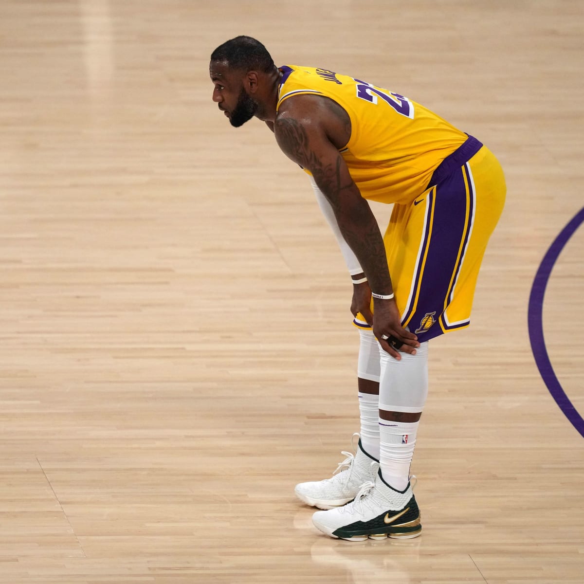 BREAKING: LeBron James' Status For Warriors-Lakers Game - Fastbreak on  FanNation