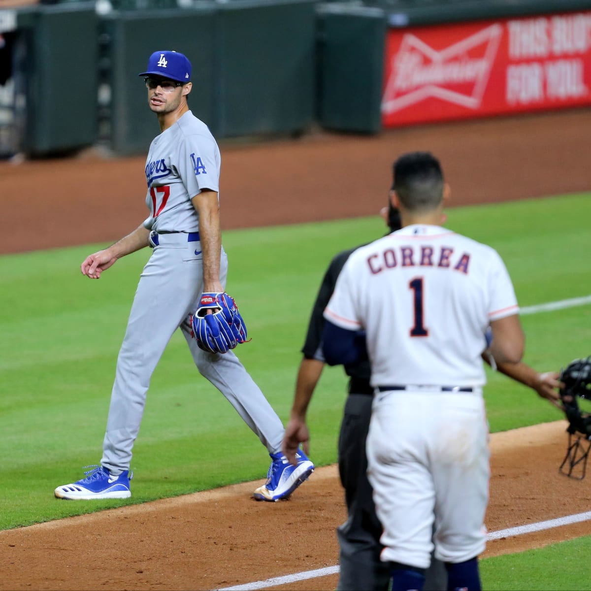 Correa Goes Yard On Joe Kelly in Astros 7-5 Loss to Dodgers - The Crawfish  Boxes