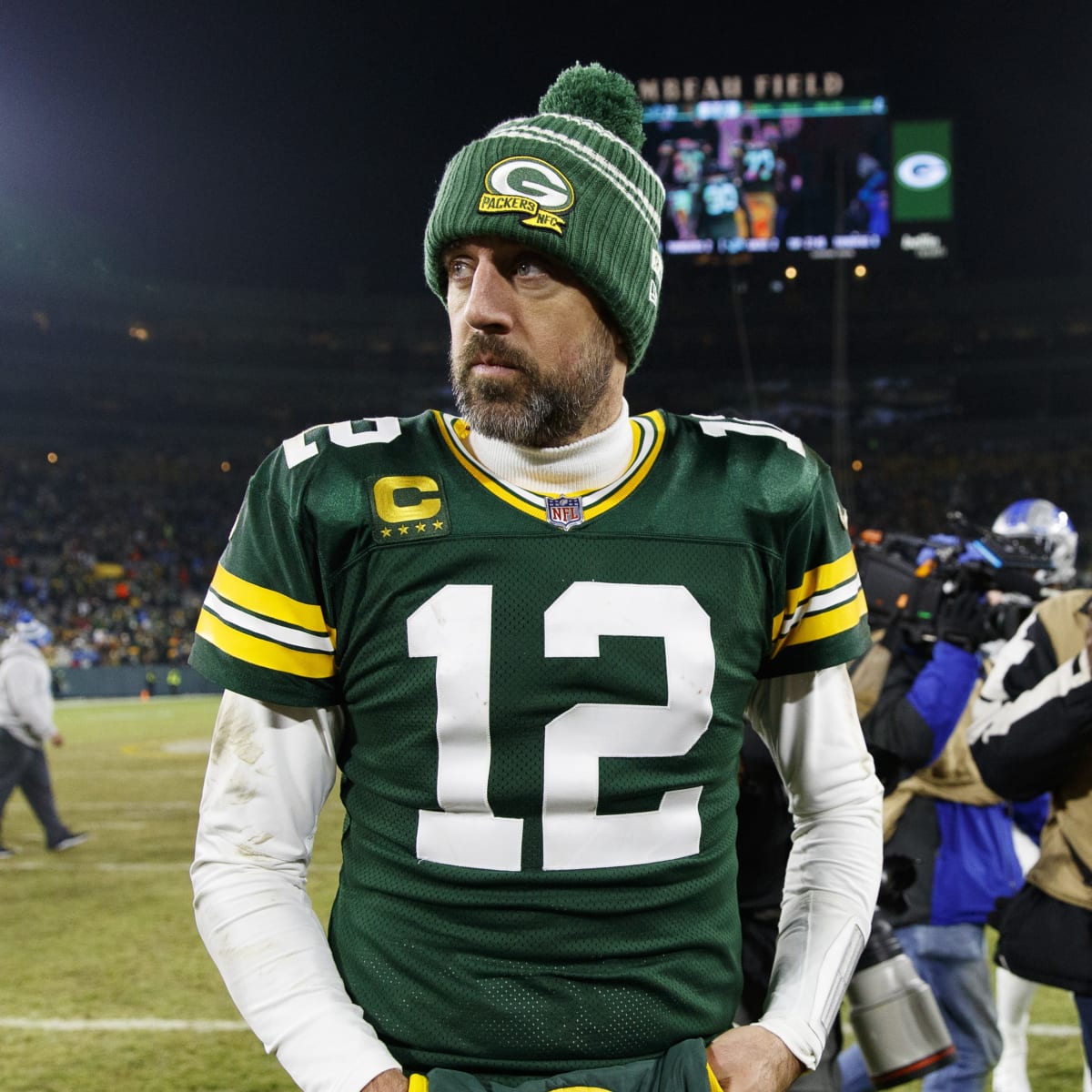 Green Bay, WI, USA. 15th Nov, 2020. Green Bay Packers quarterback Aaron  Rodgers #12 talks with the FOX Sports after the NFL Football game between  the Jacksonville Jaguars and the Green Bay