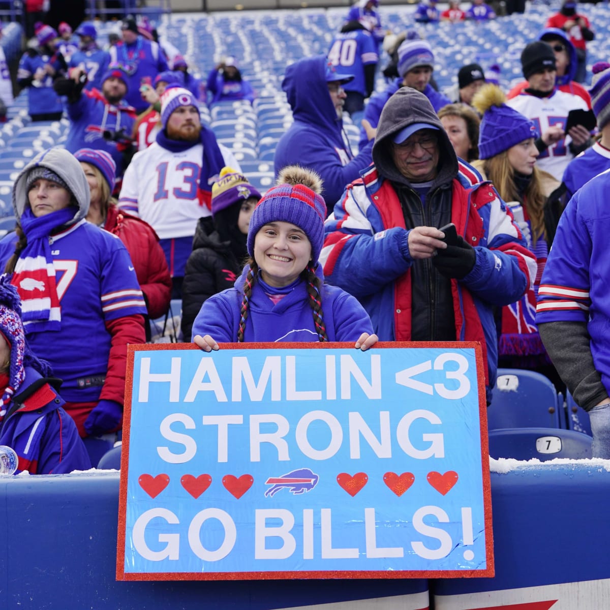 Miami Heat Offer Thoughts And Prayers to Buffalo Bills Safety Damar Hamlin  - Sports Illustrated Miami Heat News, Analysis and More