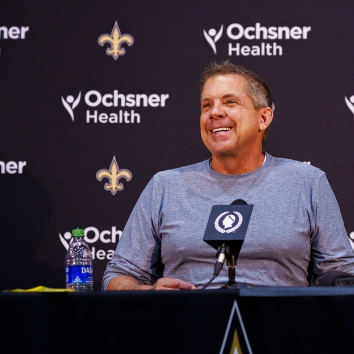 Sean Payton Had Heated Exchange With Reporter After Broncos Gave Up 70  Points in Loss - Sports Illustrated