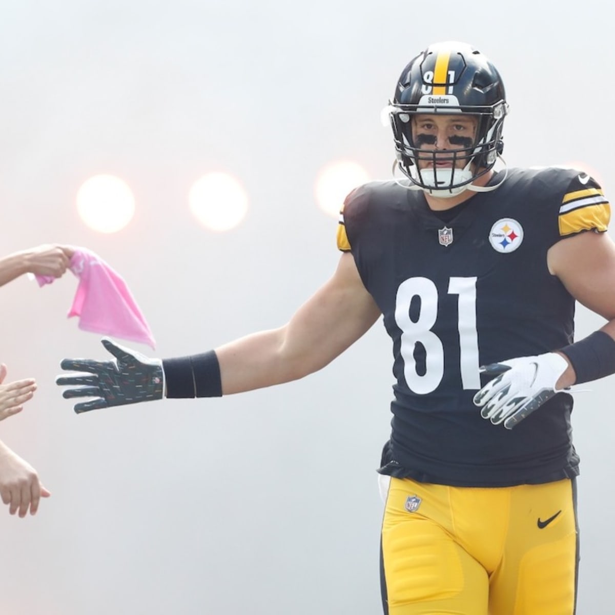 We Wanna Play A Little Bully Ball:' TE Zach Gentry On Steelers' Mindset -  Steelers Depot