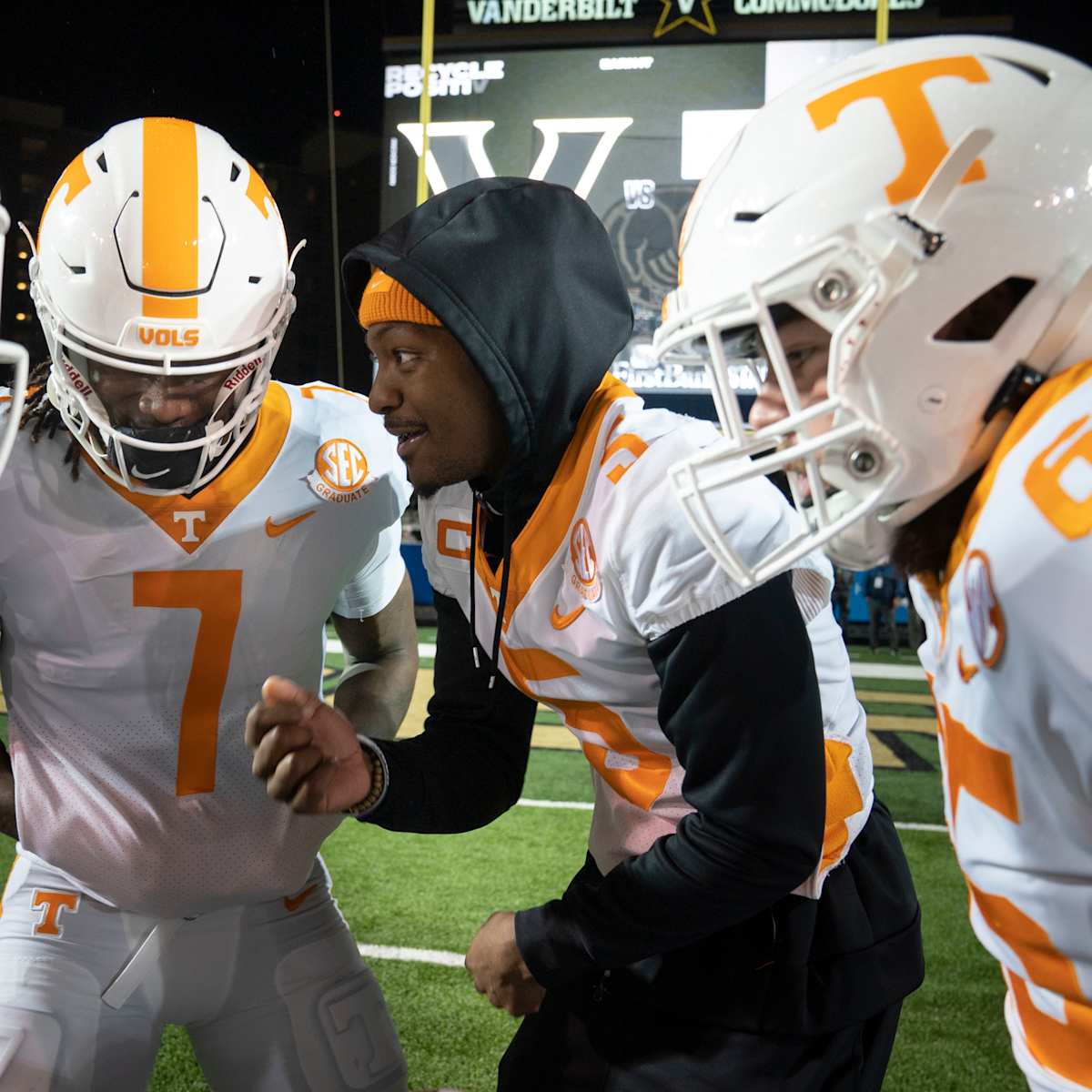 Hendon Hooker - Tennessee Vols White Jersey - Volunteers QB