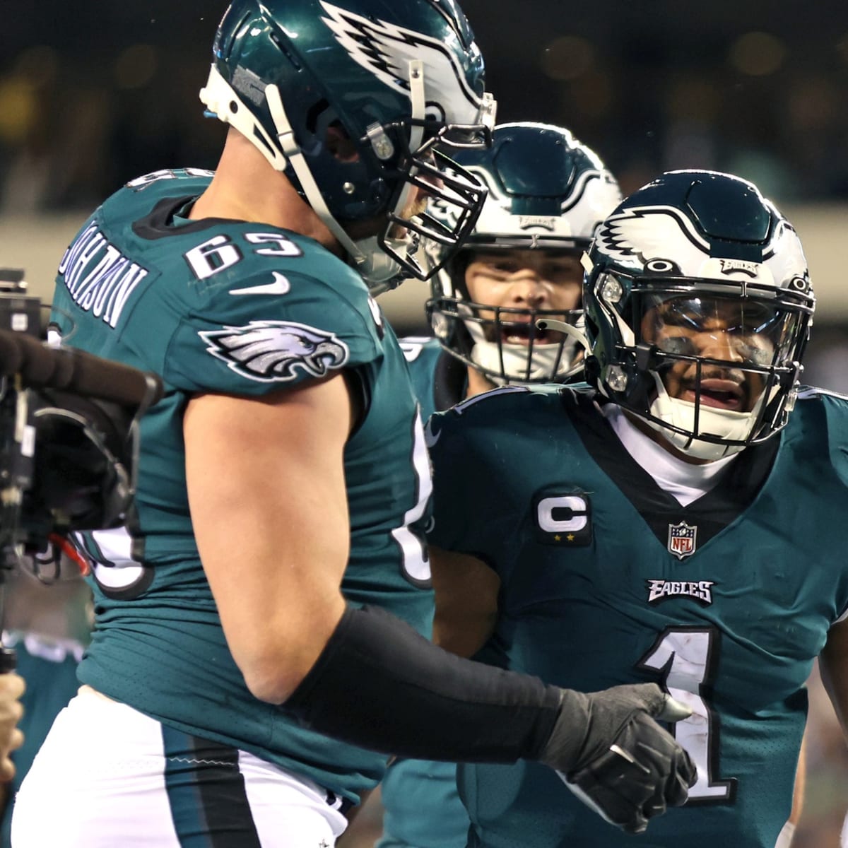 Eagles jerseys, Super Bowl 2023: What color uniform will Philadelphia wear  in Super Bowl 57? - DraftKings Network