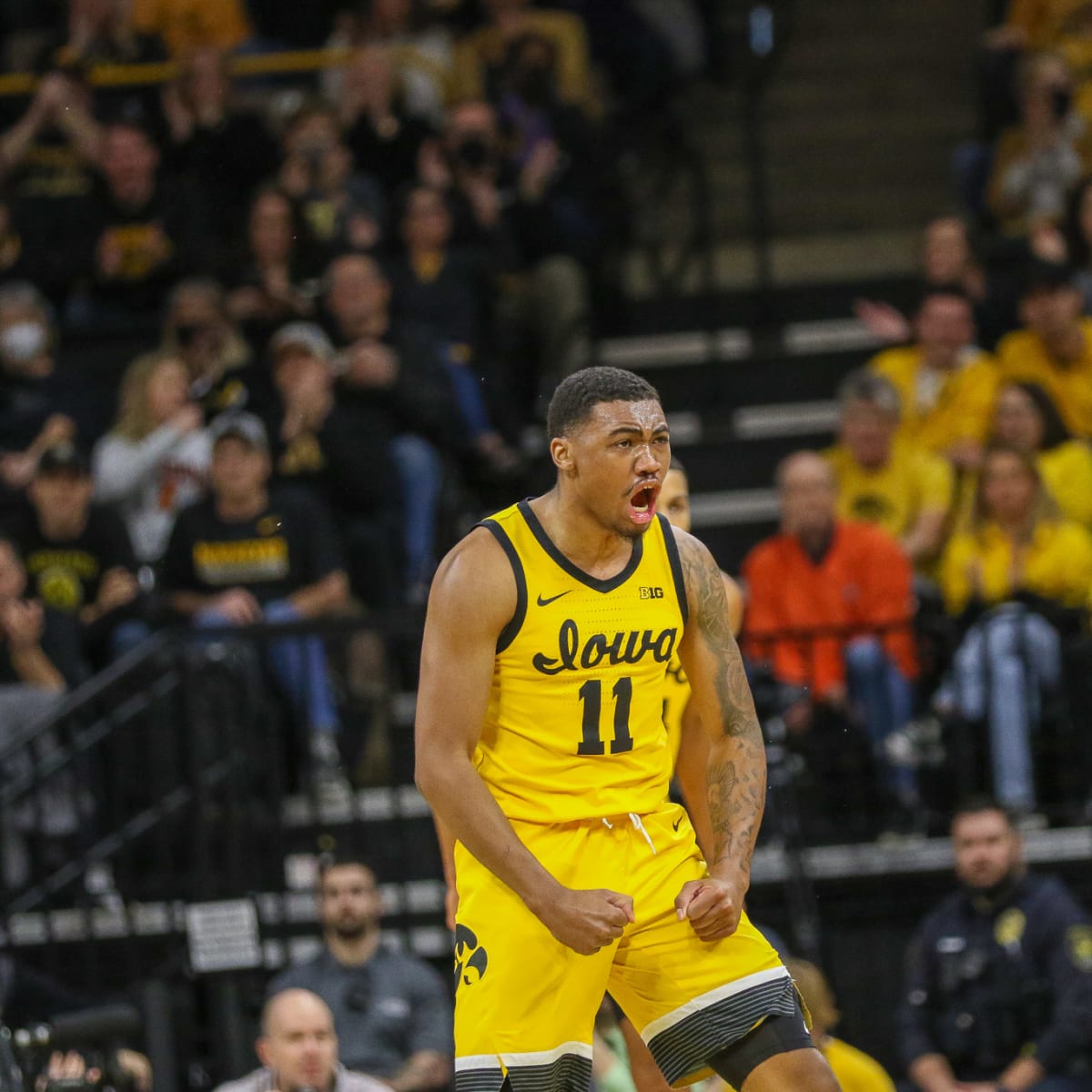 Photos: Iowa Men's Basketball vs Illinois 12/06/2021 – University of Iowa  Athletics