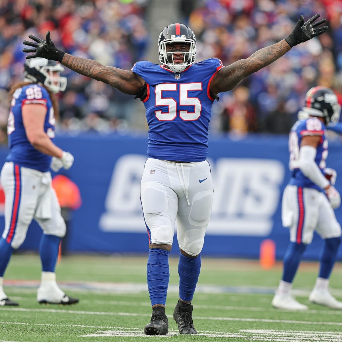 Giants EDGE Azeez Ojulari owns third-highest odds for Defensive Rookie of  Year