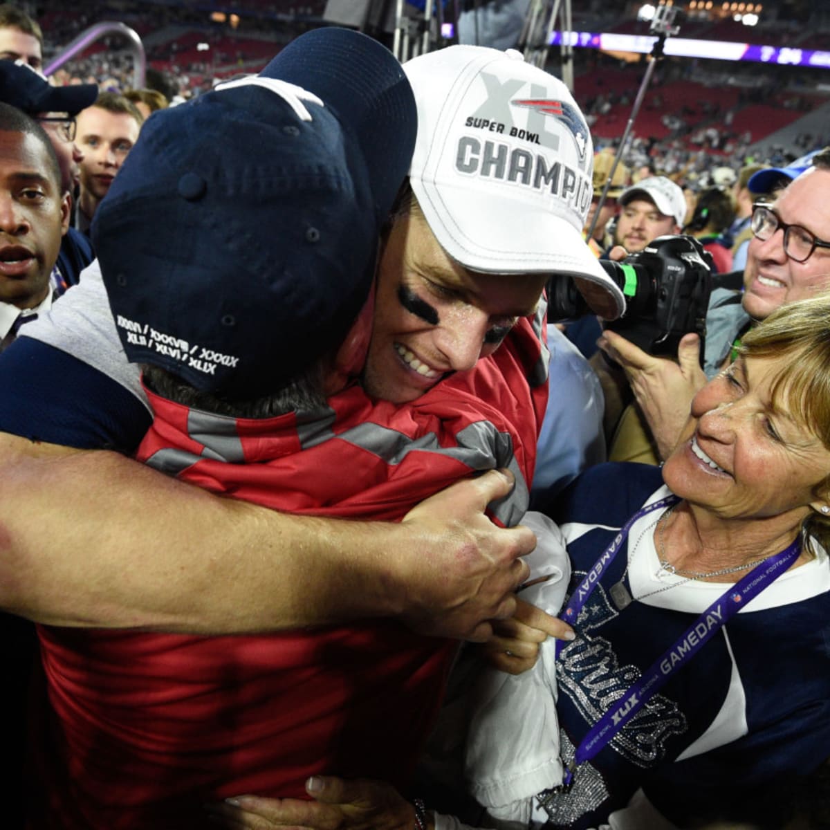 Tom Brady's dad 'salivating' over Buccaneers-Patriots matchup