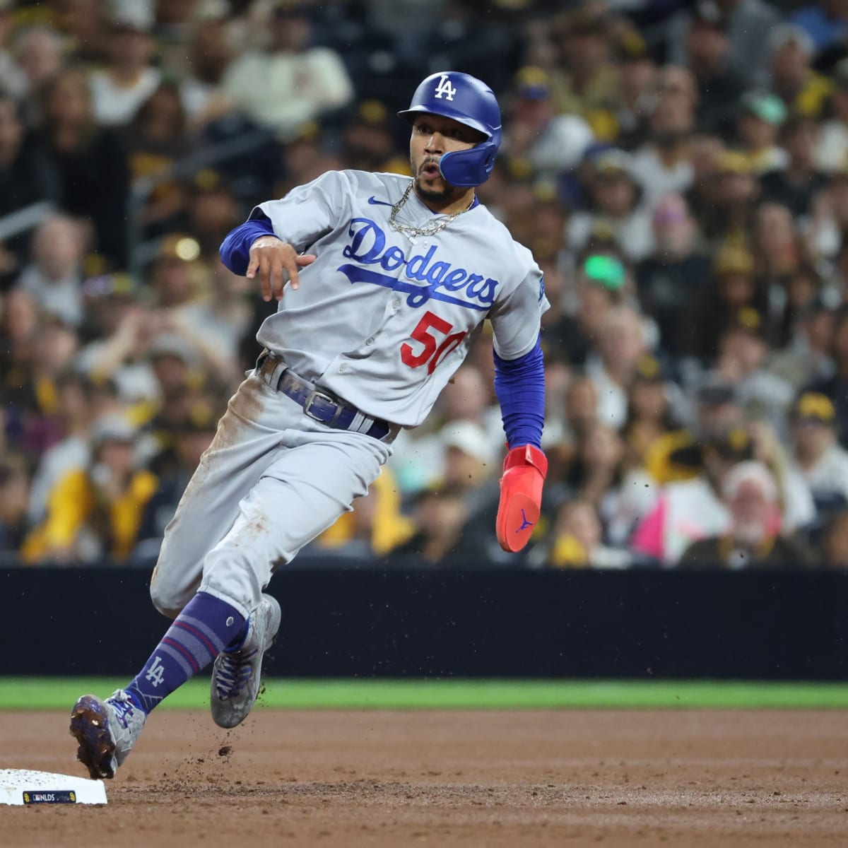 Dodgers: 2022 LA Roster Sets a Record - Inside the Dodgers  News, Rumors,  Videos, Schedule, Roster, Salaries And More