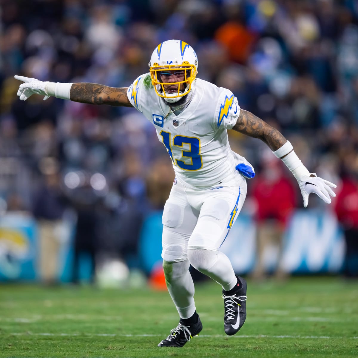 Wide receiver Keenan Allen of the Los Angeles Chargers catches a pass