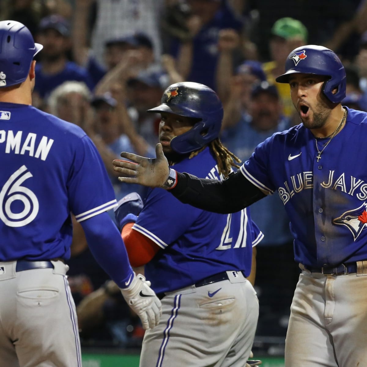 Blue Jays start Bichette at short, Belt at DH in opener against Rangers