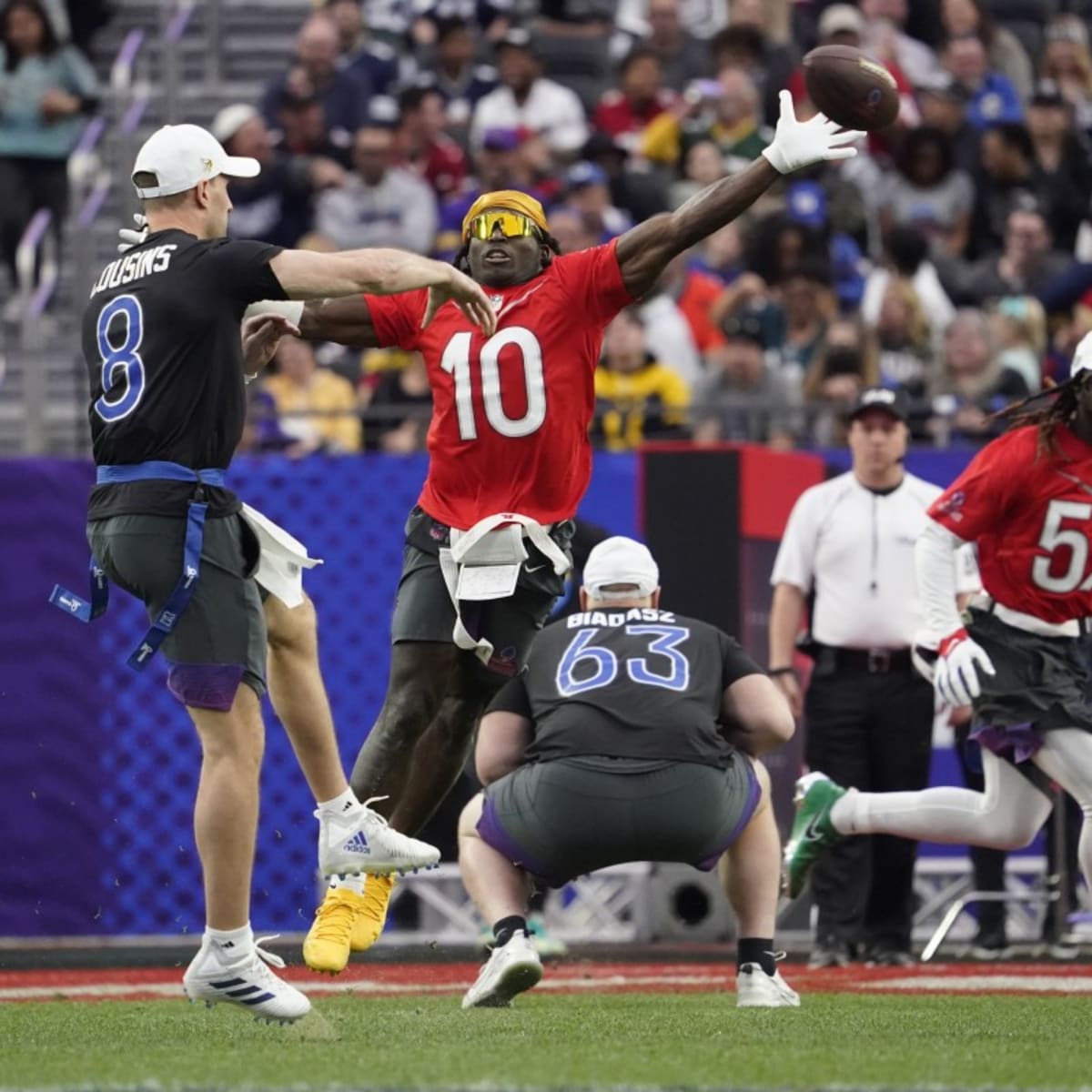 Jalen Ramsey Lit Up Tyreek Hill in the Pro Bowl Flag Football Game