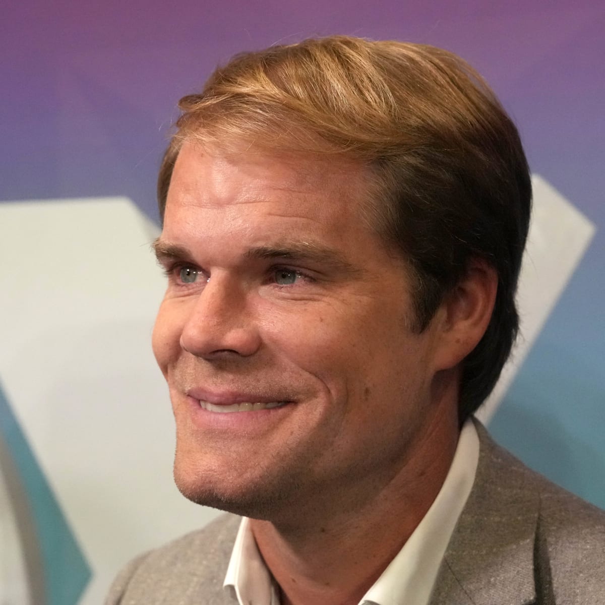 Tom Brady is taking over Greg Olsen's announcer job, and he has huge shoes  to fill 