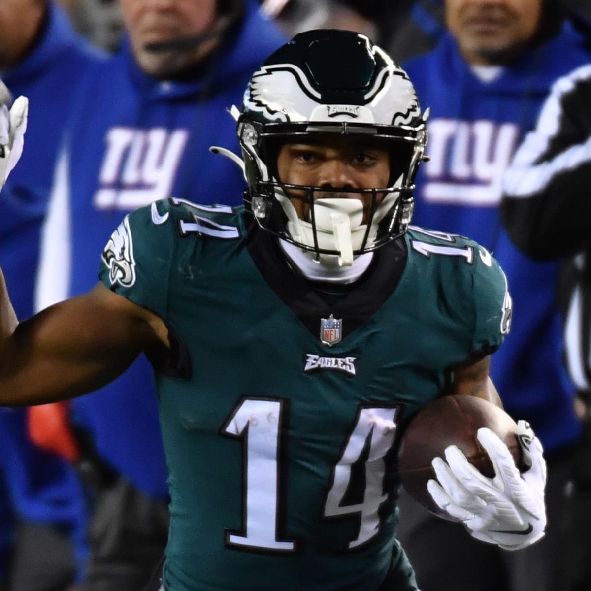 Kenneth Gainwell Fantasy Football: Is the Eagles running back a