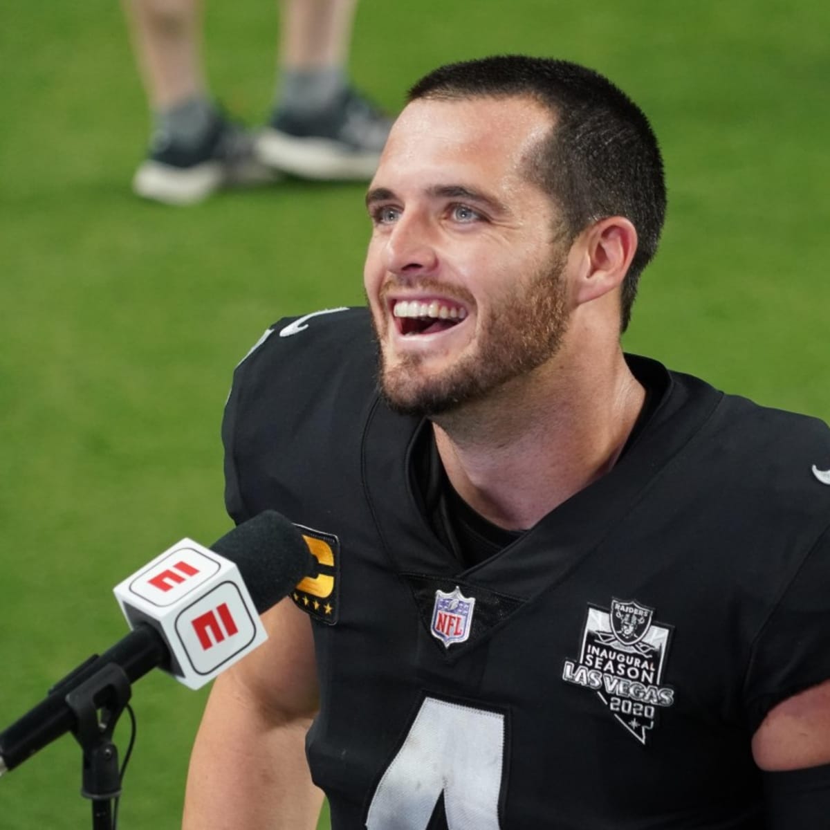 Bleacher Report on X: Breaking: Derek Carr and the Saints are