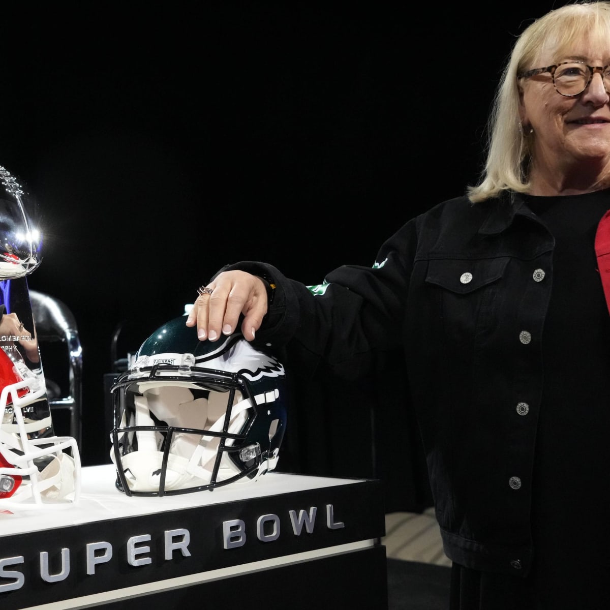 Super Bowl: Mother of Travis and Jason Kelce will don split jean jacket,  jerseys and shoes