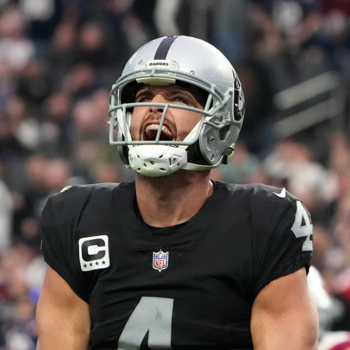 Chicago Bears must inquire about Derek Carr's availability