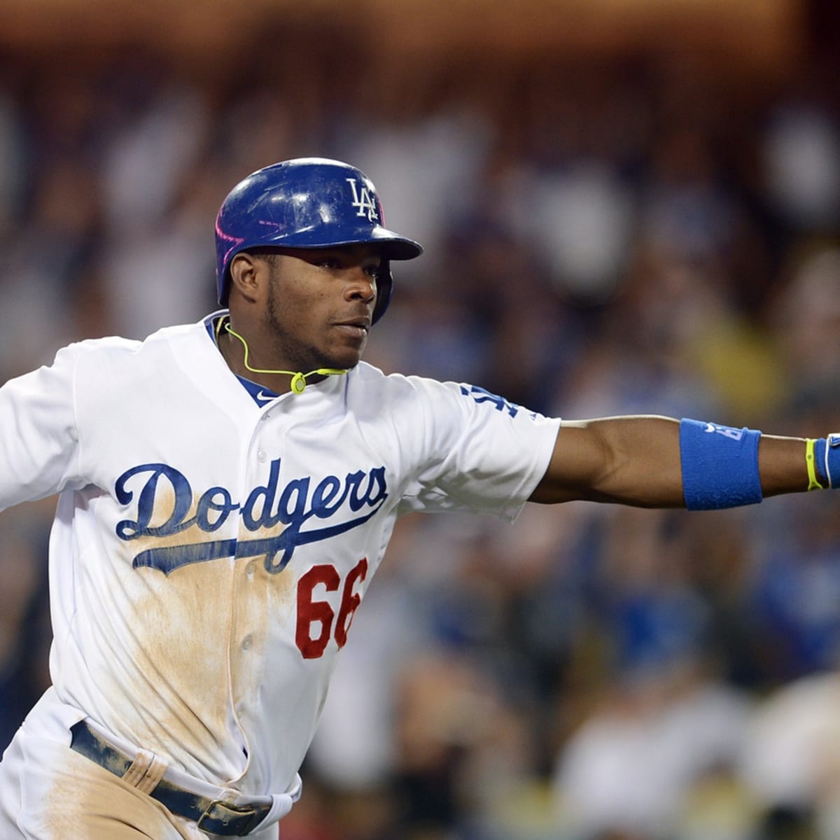 Yasiel Puig to plead guilty to lying in illegal sports gambling case