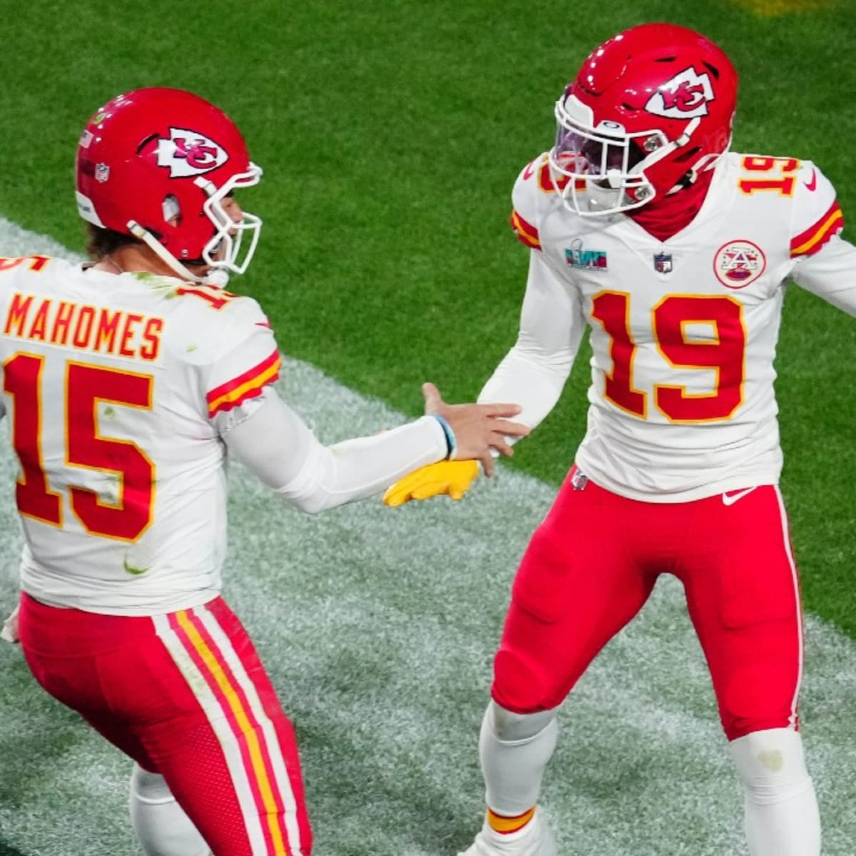 Watch: Kadarius Toney scores first touchdown with Chiefs