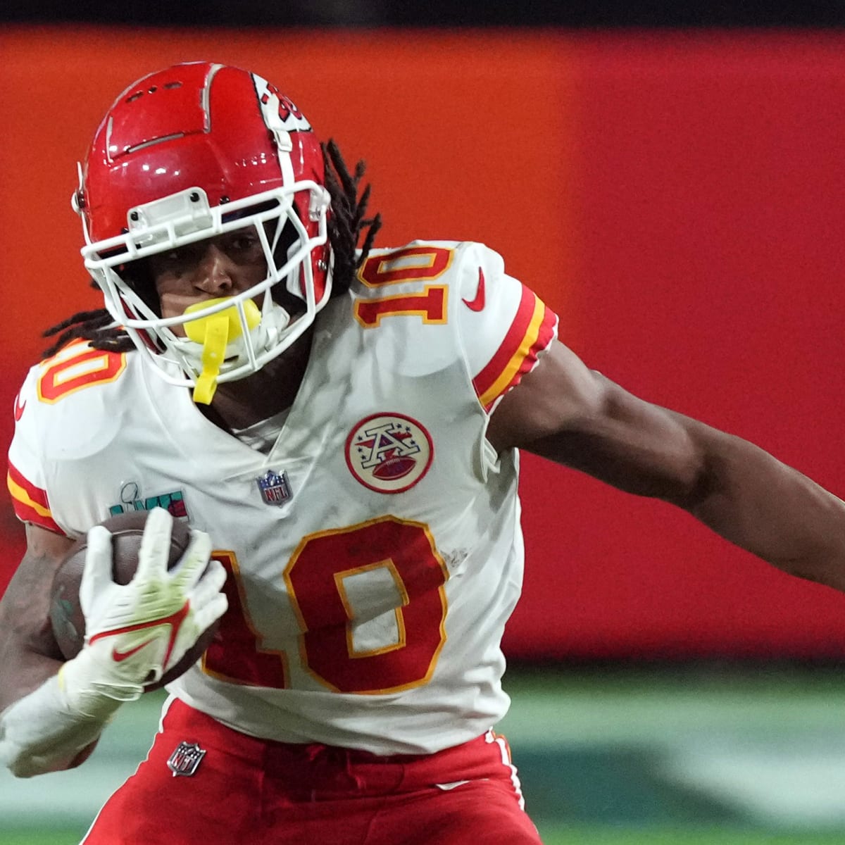 Titans vs Chiefs Same Game Parlay: Travis Kelce, Isiah Pacheco