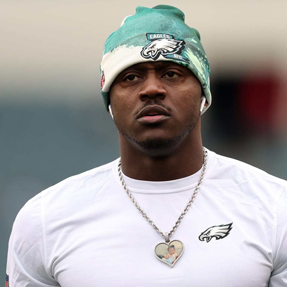 Eagles' A.J. Brown, Chiefs' JuJu Smith-Schuster resume social media  smackdown 