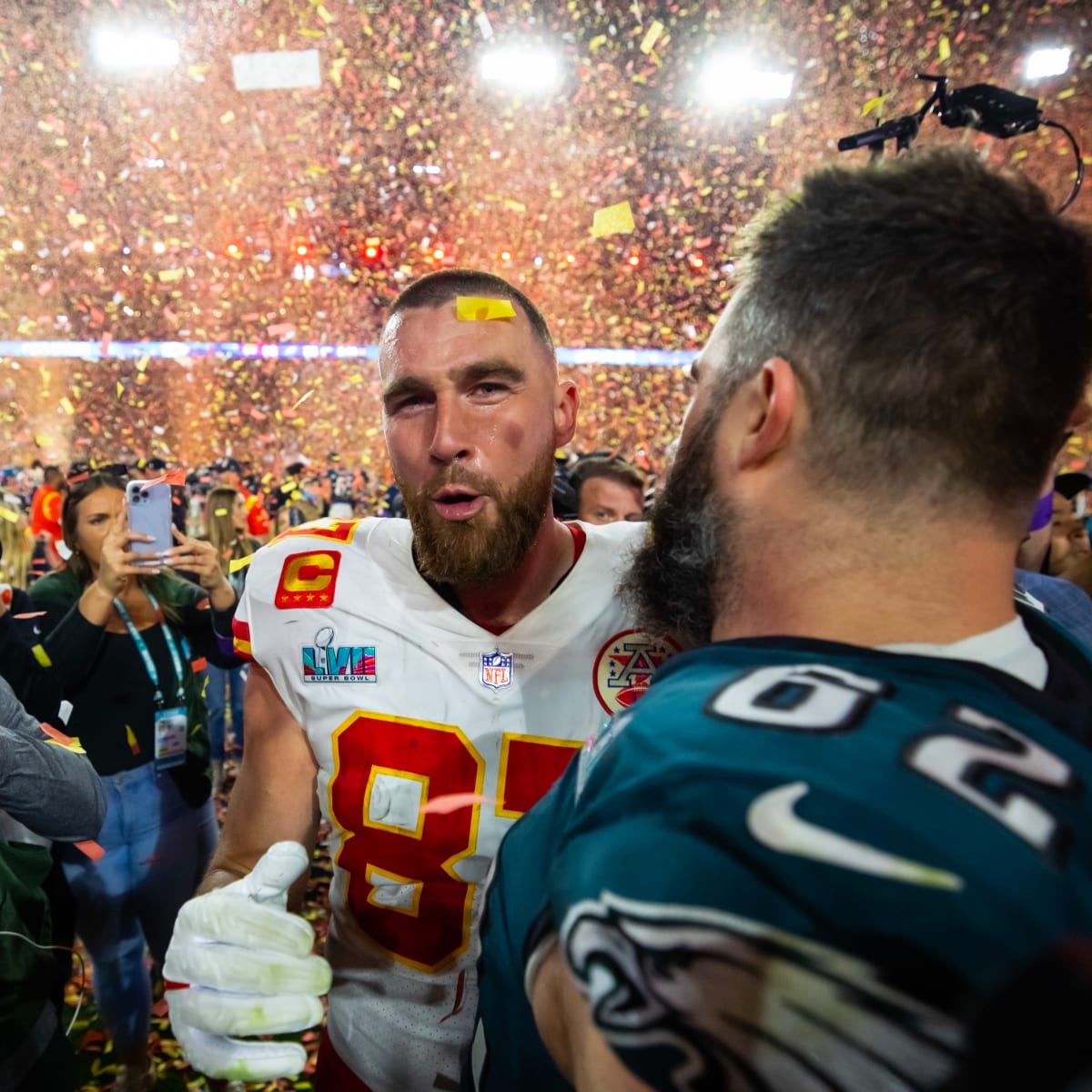 brother nature Travis Kelce kissing Jason Kelce shirt