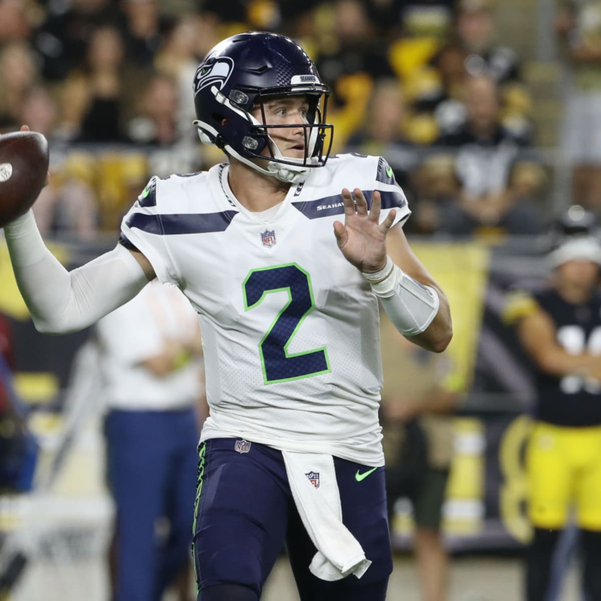 Buccaneers news: Seahawks QB might follow Dave Canales to Tampa Bay