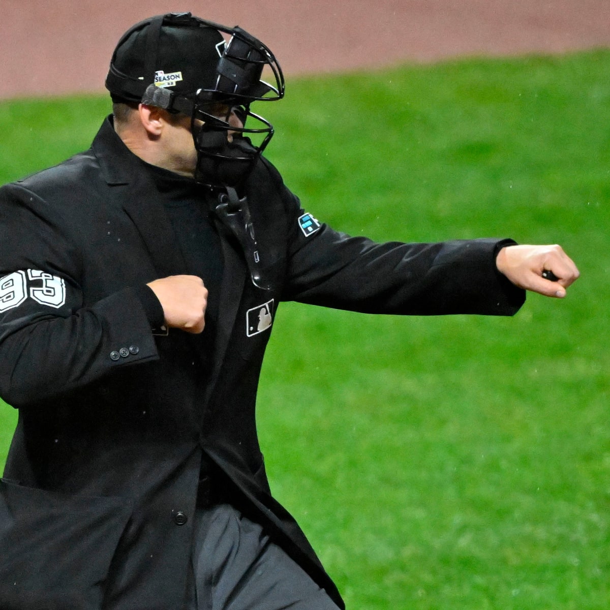 MLB umpires have a new signal to call this spring - Sports Illustrated