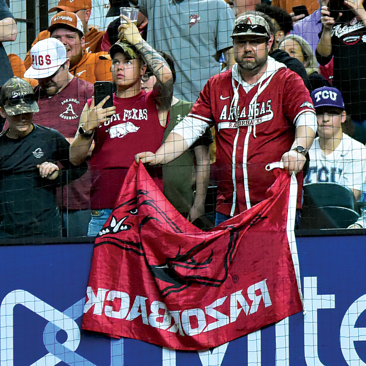 WholeHogSports - Arkansas has baseball's toughest regional field