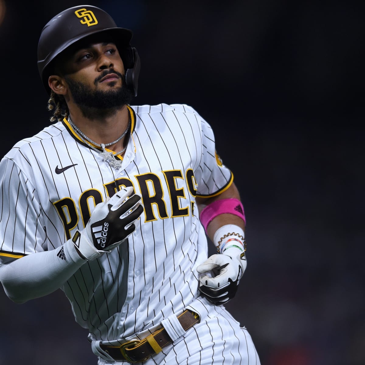 Padres' only plan for Tatis is to play him 'on the field' - The