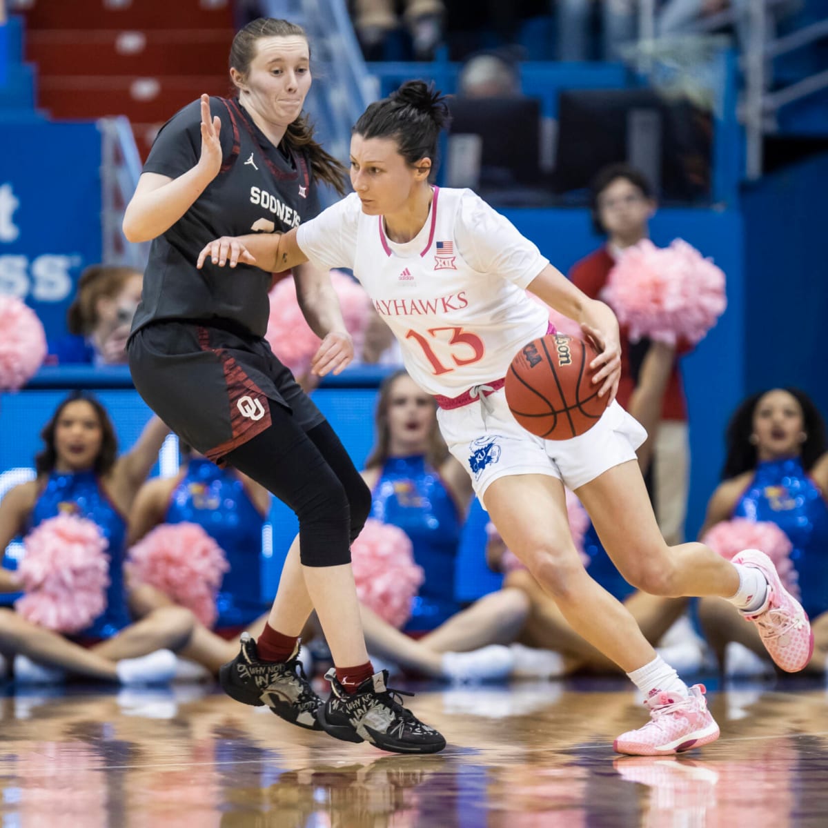 No. 15 Oklahoma Women Hold Off Kansas 86-80