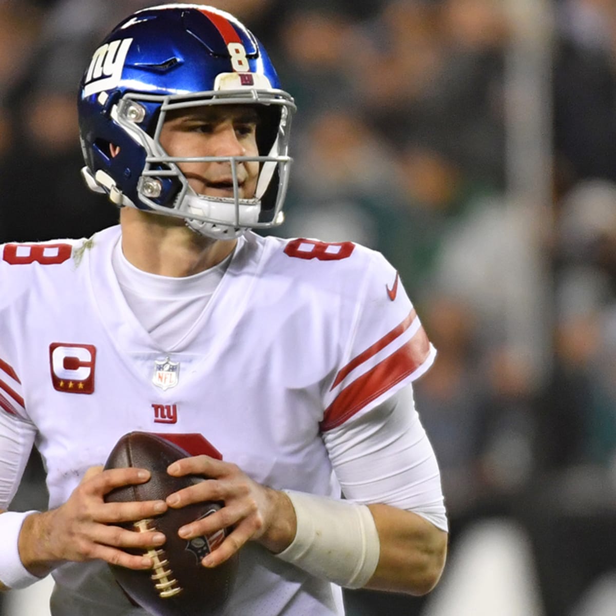 Giants' Daniel Jones switching agents as contract negotiations loom