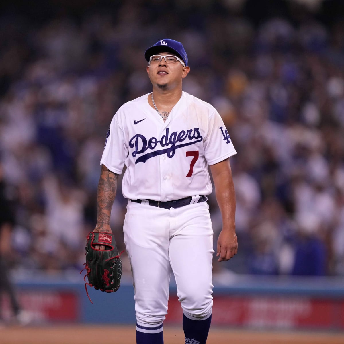 Dodgers News: Julio Urias Returns To Pitching Out Of Semi-Windup To Help  Get 'Consistent Rhythm' In Delivery