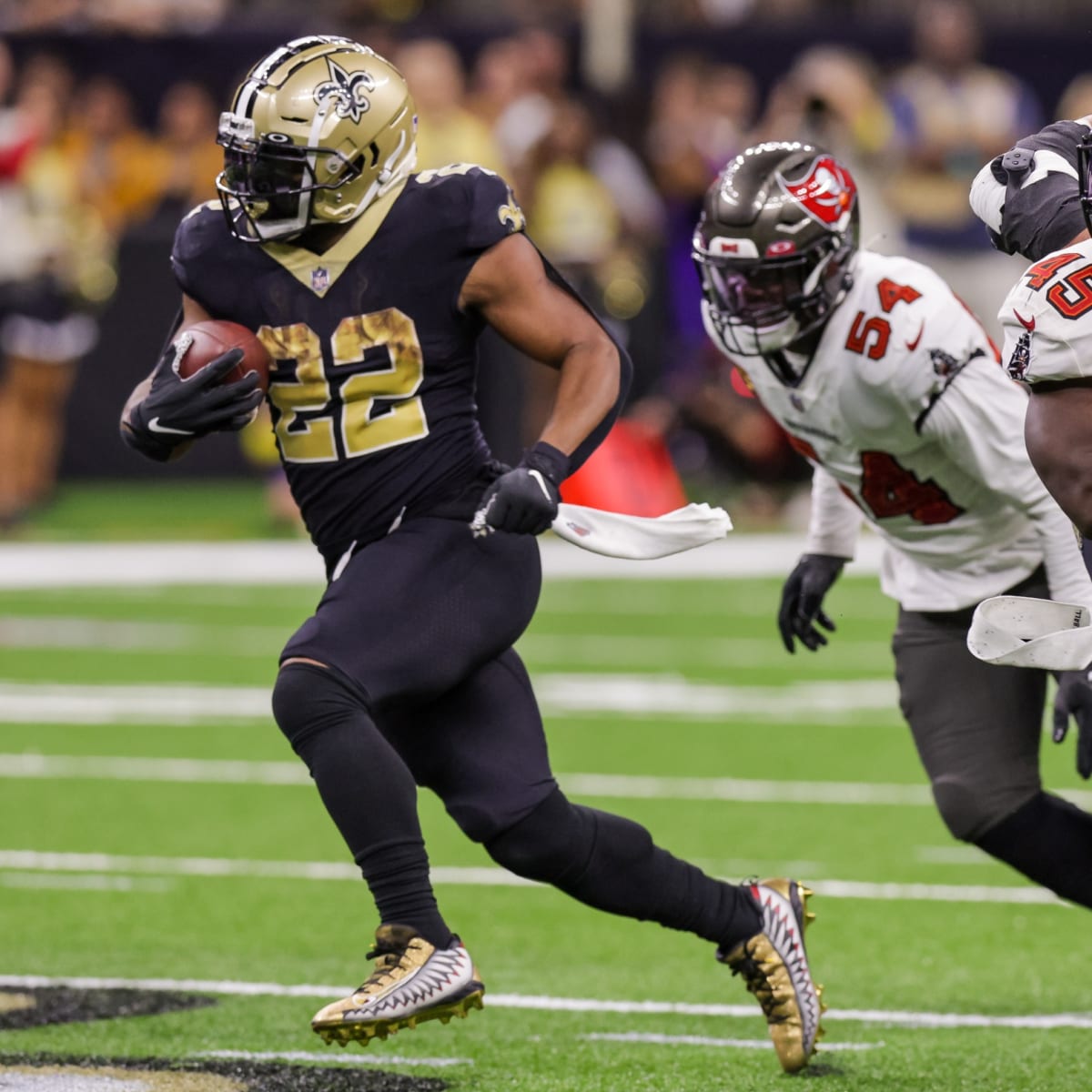 Will Mark Ingram have to carry the load for the Saints when the season  starts? 