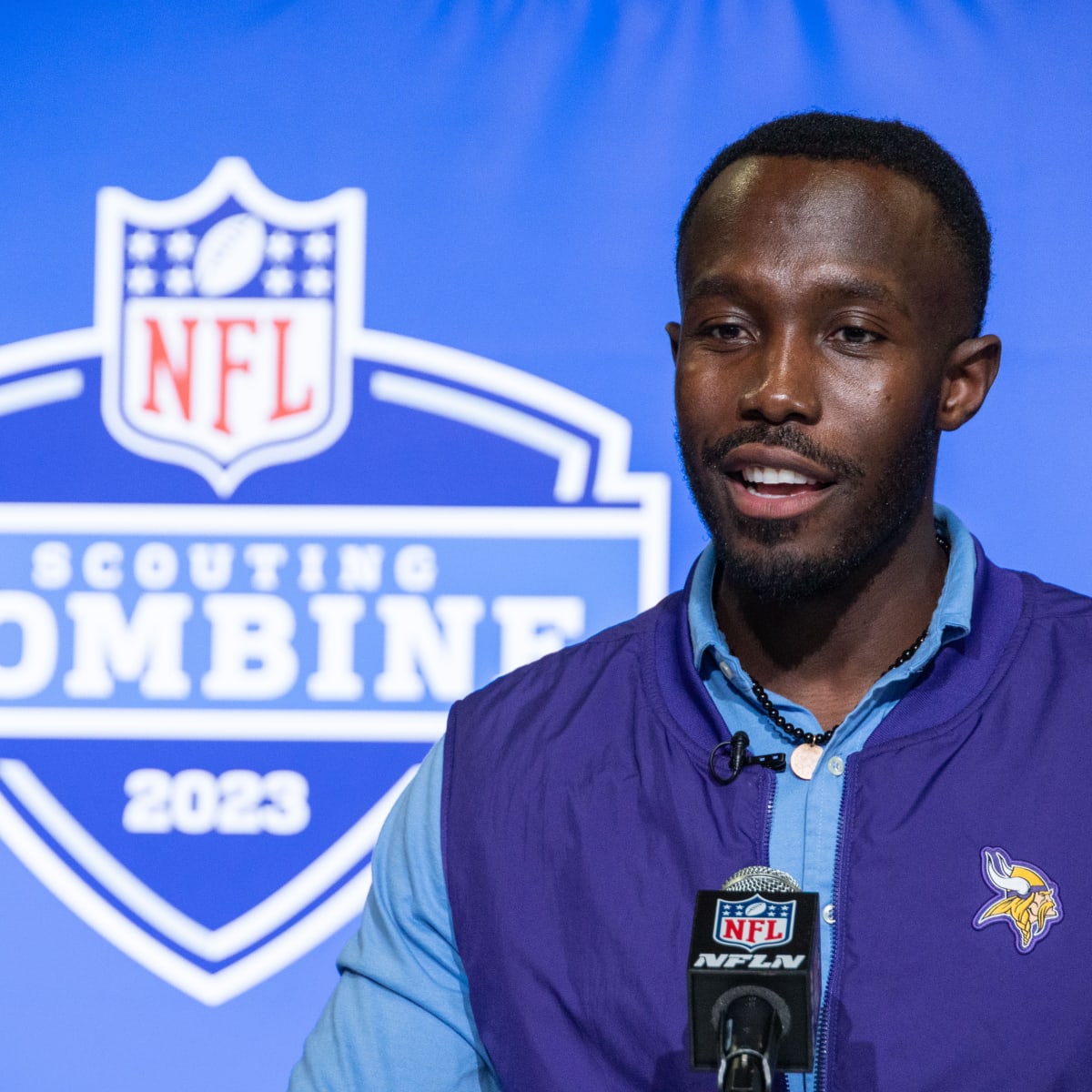 Justin Jefferson moves on from contract talks, sets more records in  Vikings' opener - Sports Illustrated Minnesota Vikings News, Analysis and  More