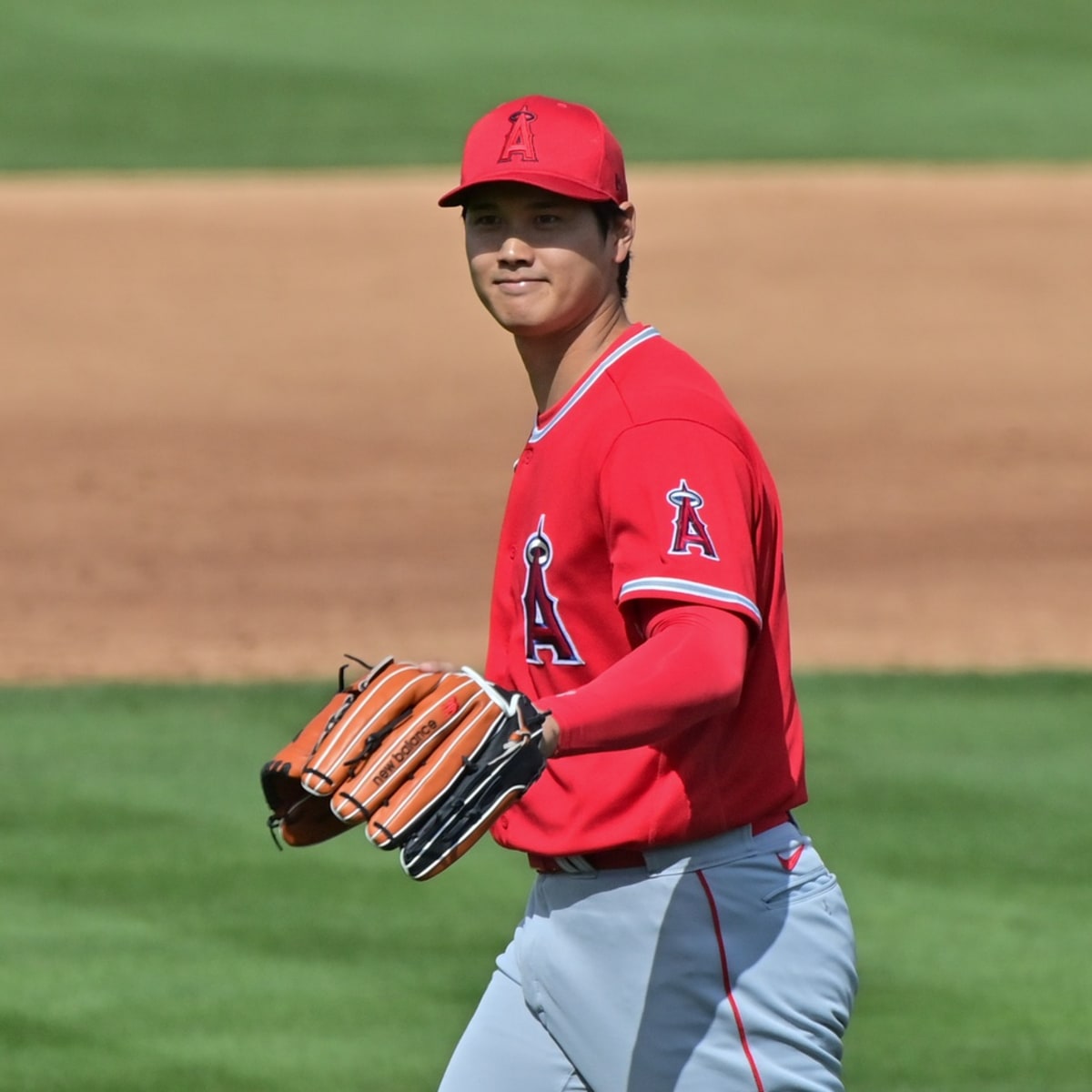 Angels' Shohei Ohtani has smooth first outing with pitch clock - Los