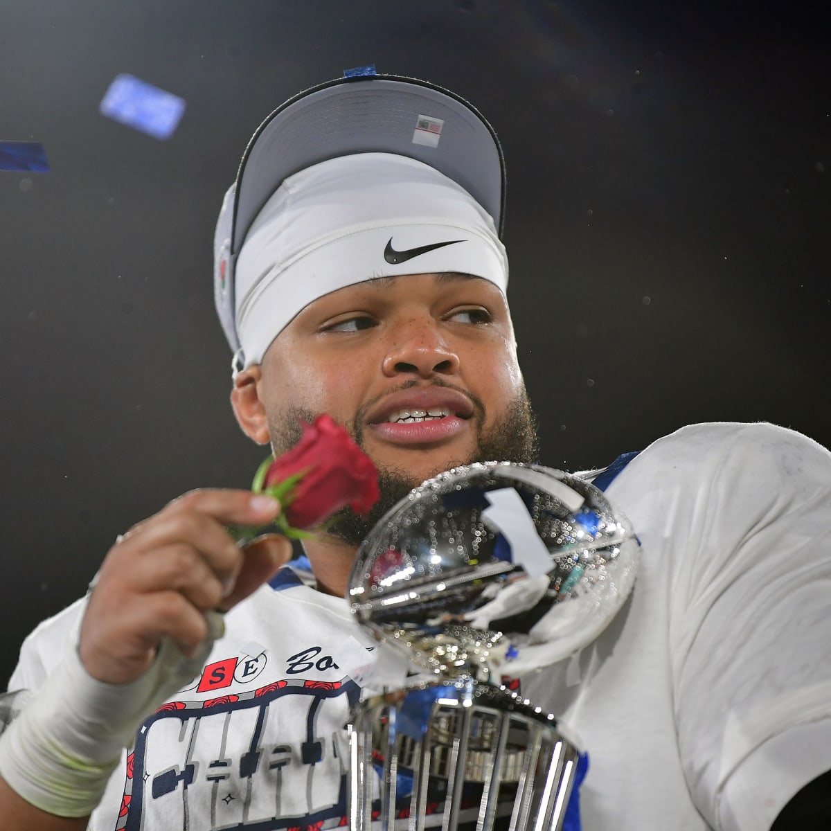 NFL Combine 2022: Penn State's Jaquan Brisker showcases strength, runs  sub-4.5 despite injury 