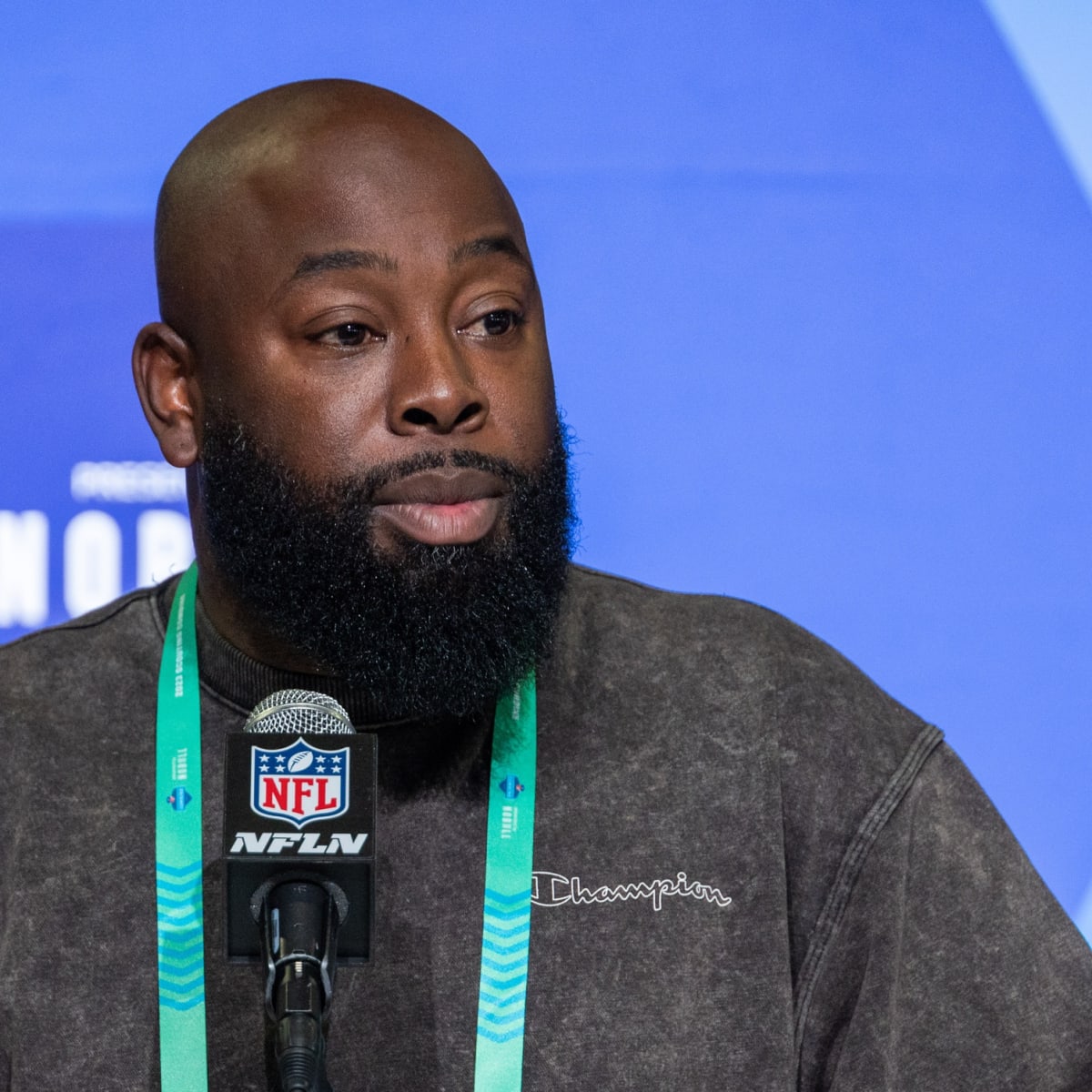 Tennessee Titans Employees Warmly Welcome Ran Carthon - Sports Illustrated  Tennessee Titans News, Analysis and More