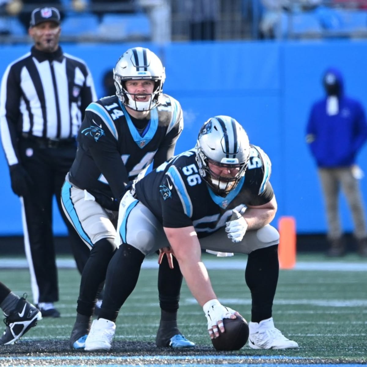 NFL on FOX - 3️⃣-0️⃣ Sam Darnold is fitting in nicely in Carolina 