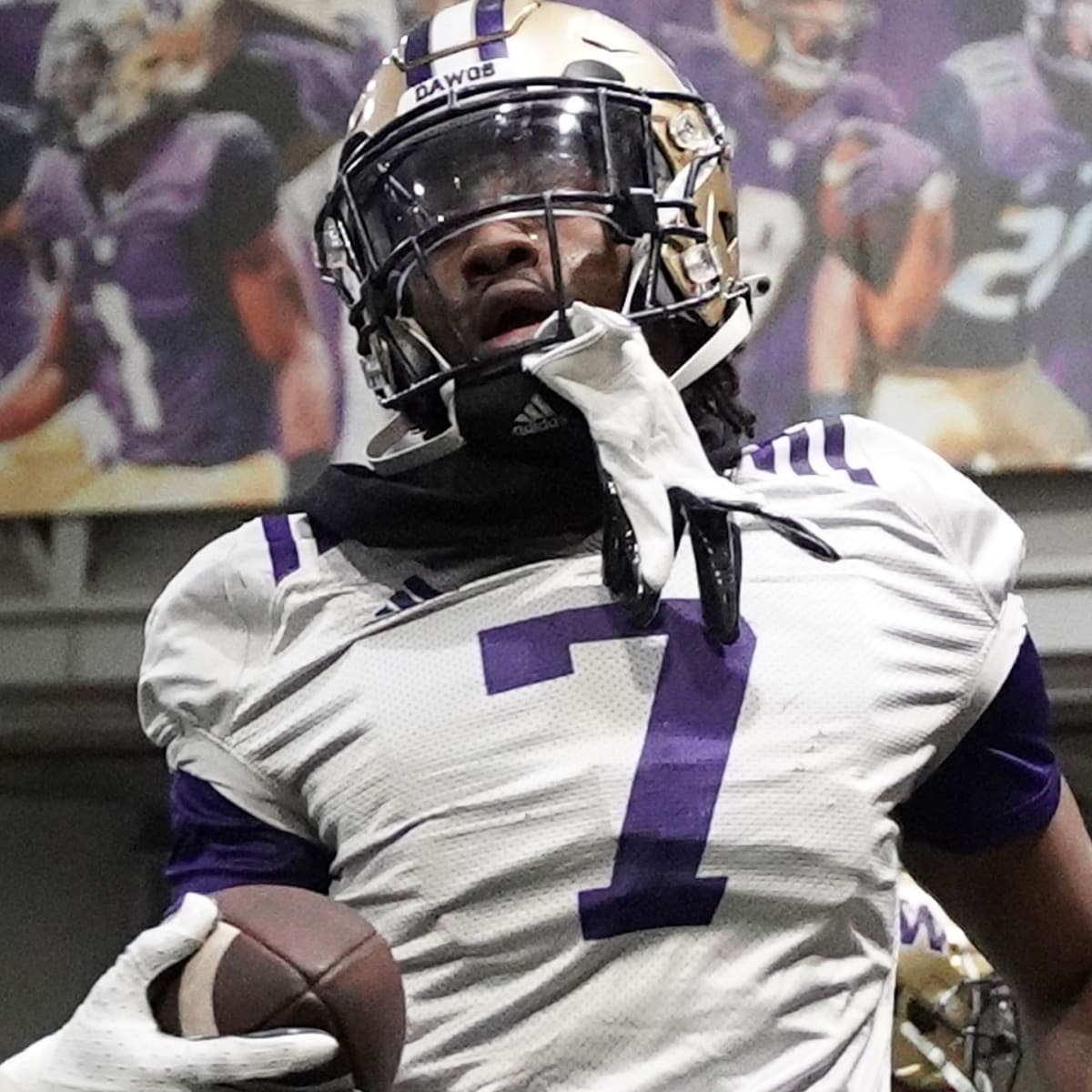 It's Safety First for Huskies' Well-Traveled Dominique Hampton - Sports  Illustrated Washington Huskies News, Analysis and More