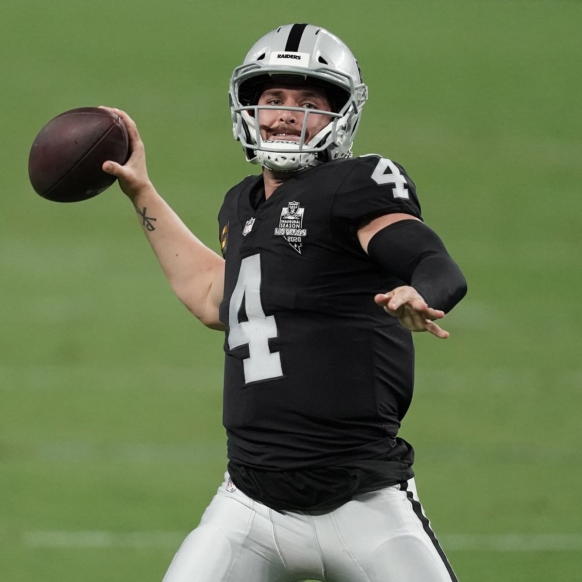 New Orleans Saints agree to terms with quarterback Derek Carr on four-year  contract