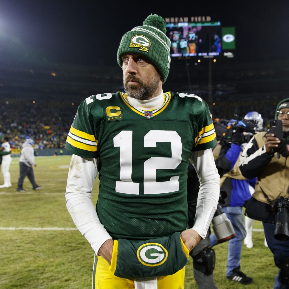 Aaron Rodgers and Jeff Saturday.  Green bay packers, Green bay