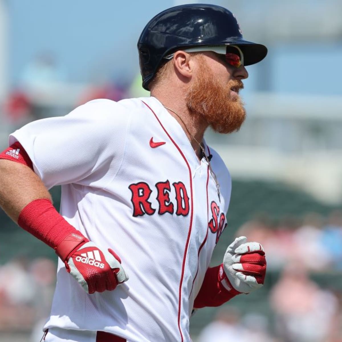Red Sox Reporter Gives Optimistic Update On Justin Turner After Scary Injury  - Sports Illustrated Inside The Red Sox