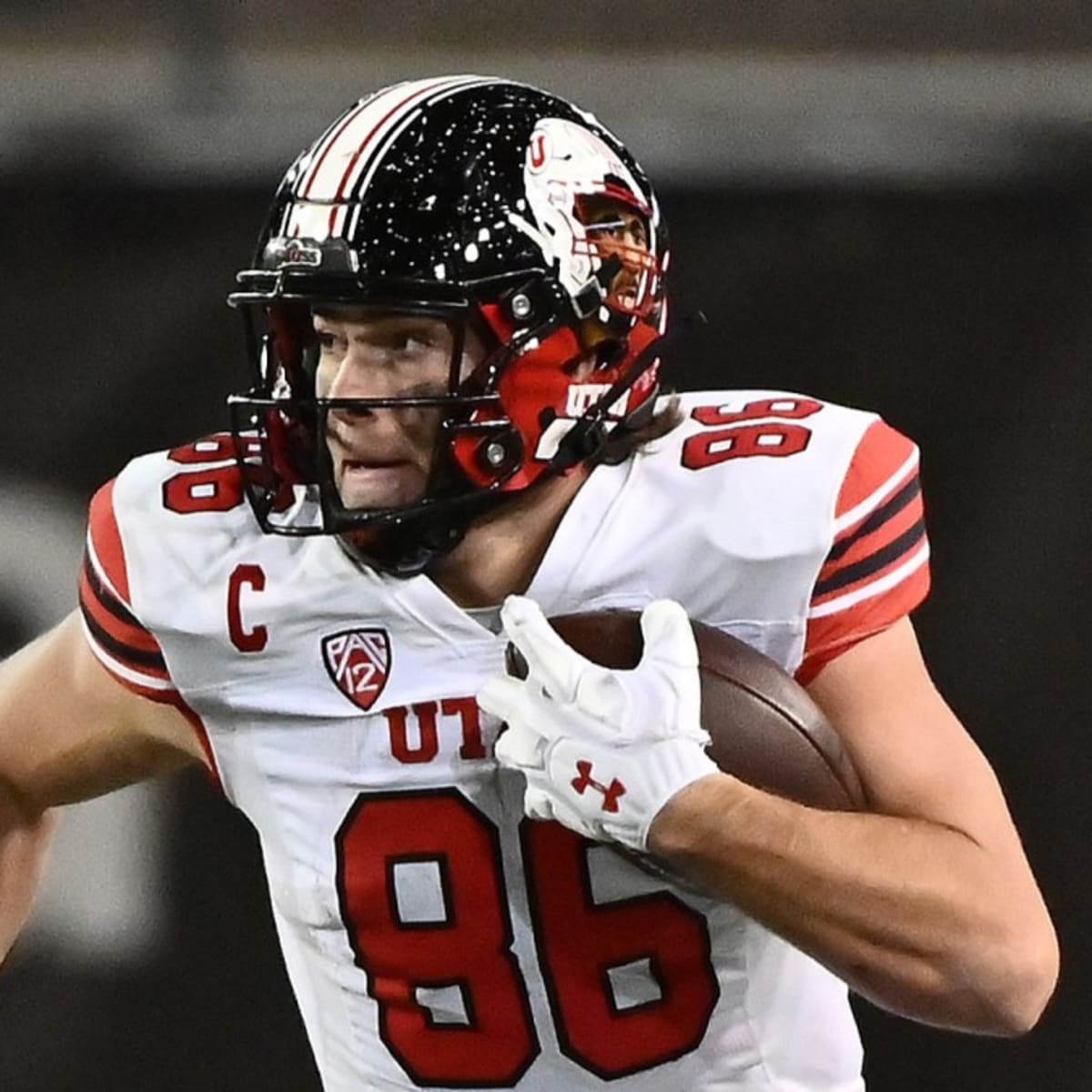 Tight end Dalton Kincaid goes to Green Bay Packers at No. 13