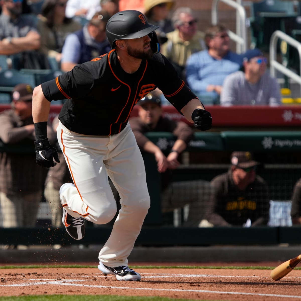 SF Giants OF Mitch Haniger suffers fractured forearm, placed on IL