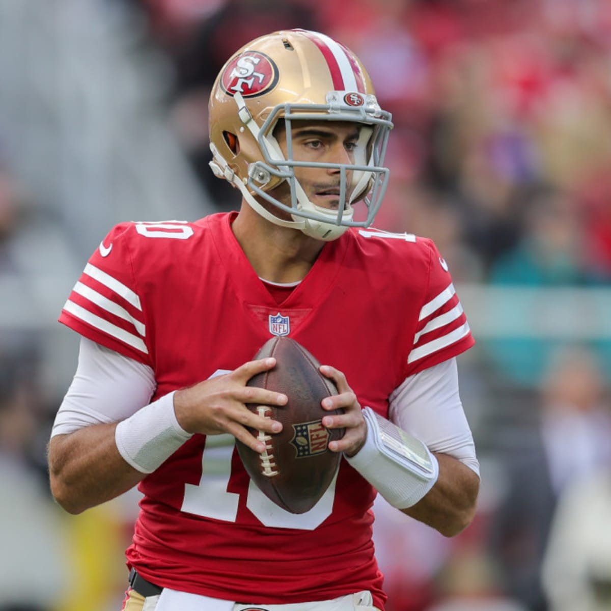 49ers QB Jimmy Garoppolo agrees to $67.5 million deal with Raiders