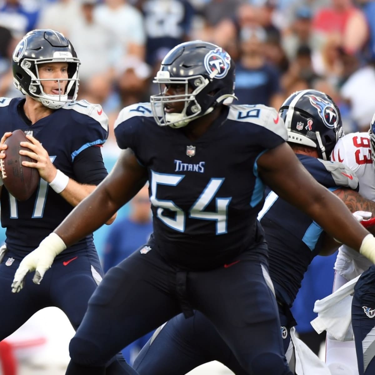 Tennessee Titans: Defensive Lineman Returns on One-year Deal